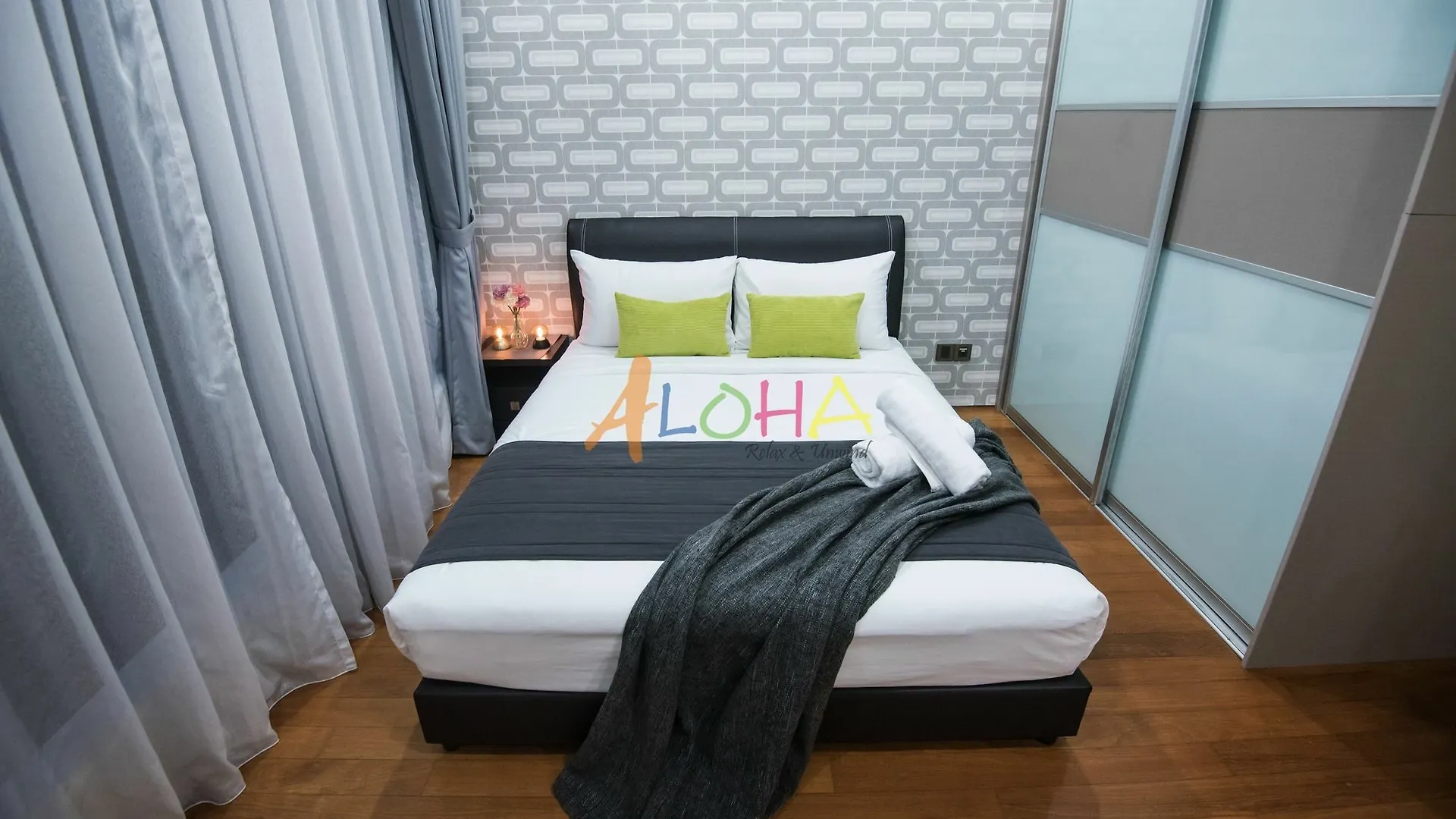 Soho Suites Klcc By Aloha Apartment
