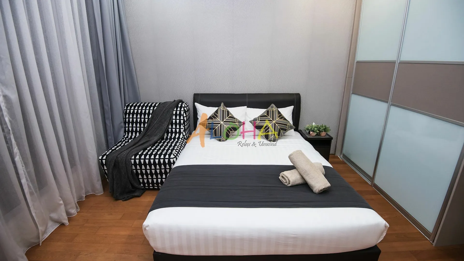 Apartment Soho Suites Klcc By Aloha